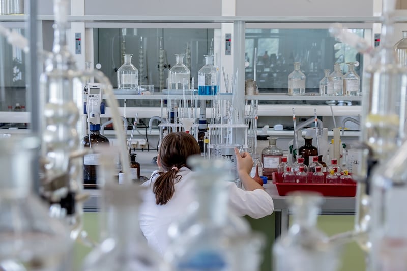 Surgeon in a laboratory